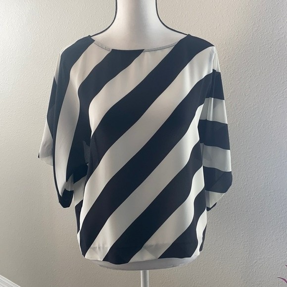 INC International Concepts Tops - INC Striped Kimono Sleeve Blouse sz 6
